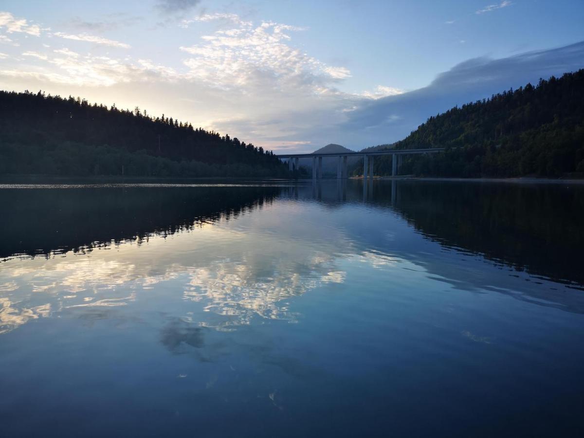 Hotel Fuzinarska Kuca Fužine Exteriér fotografie
